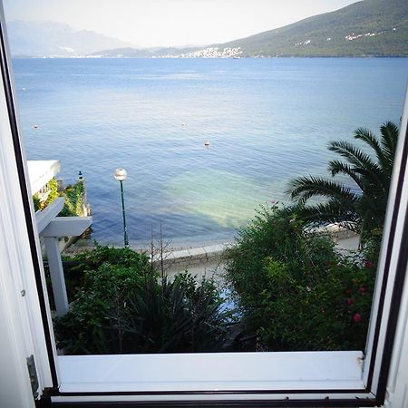 Apatments Stanojlovic Djenovic Apartment แฮร์เซ็ก-โนวี ภายนอก รูปภาพ
